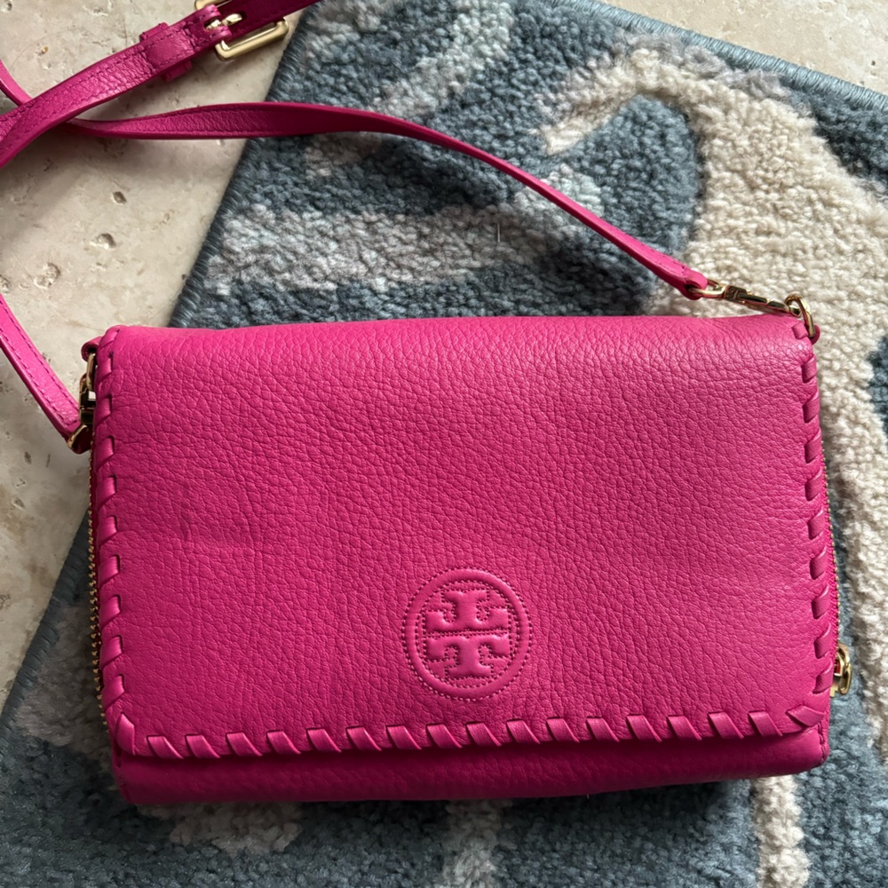 Tory Burch crossbody wallet purse